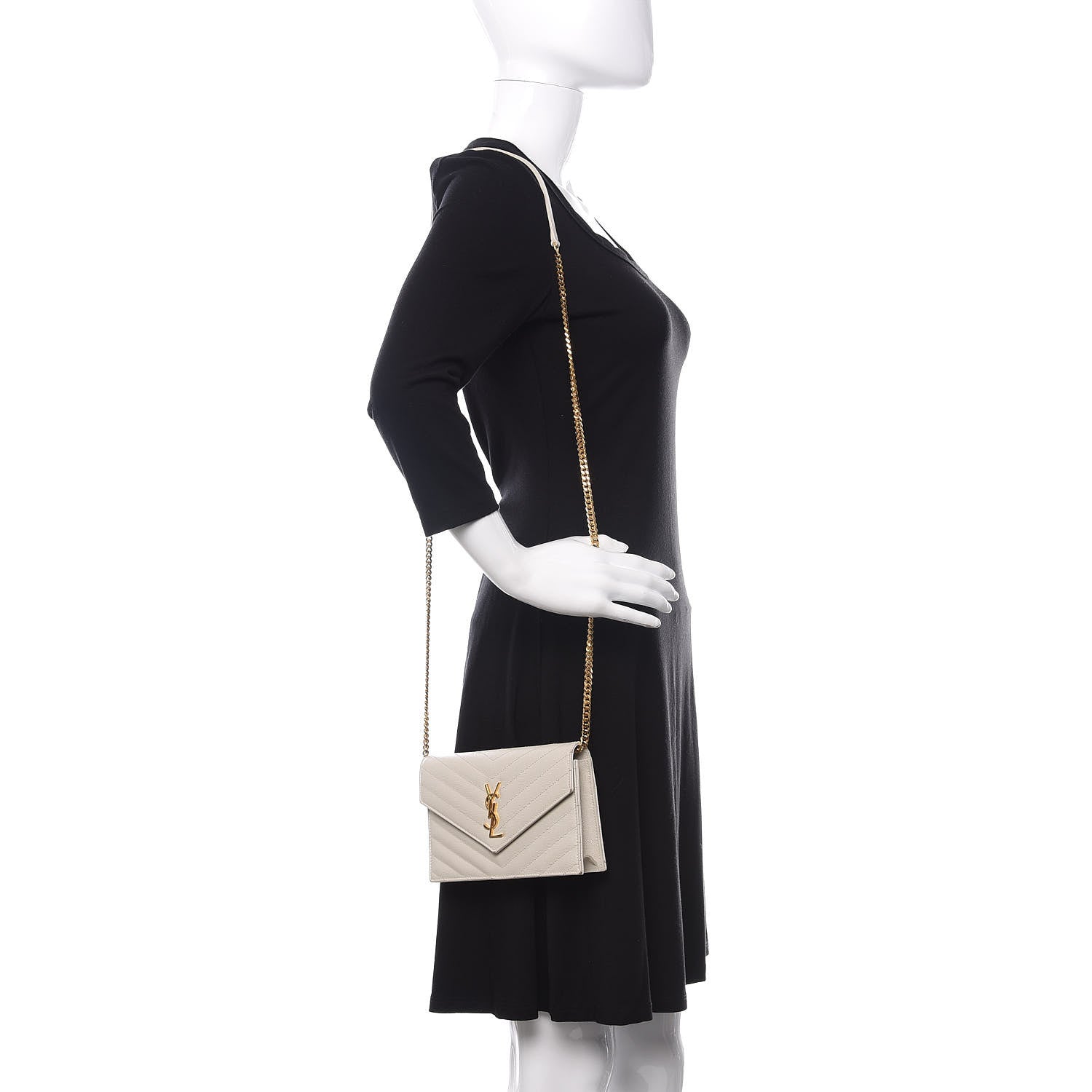 Saint Laurent Grain De Poudre Matelasse Chevron Monogram Envelope Chain Crema Soft 2 of 17