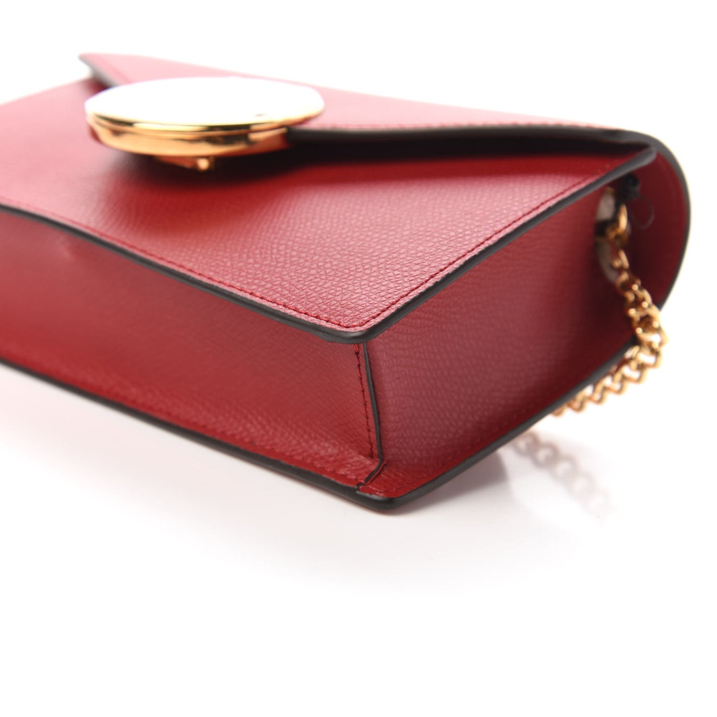 Vitello Cruise F is Fendi Envelope Belt Bag Fragola