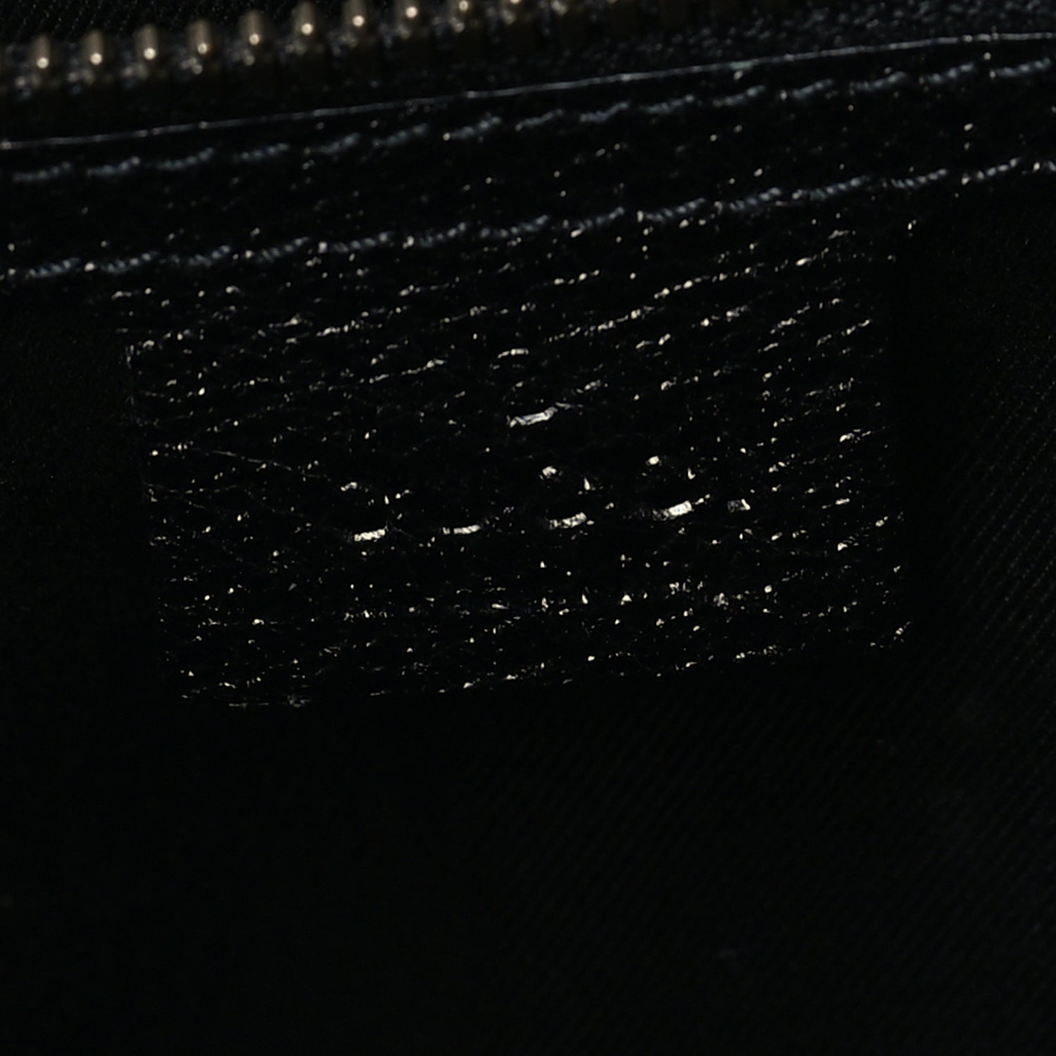 Gucci Monogram Vertical Tote Black 5 of 8