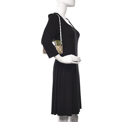 Louis Vuitton Monogram Giant Beach Pouch Kaki 2 of 13