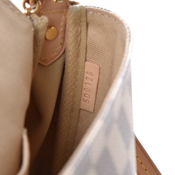 Louis Vuitton Damier Azur Favorite MM 7 of 8