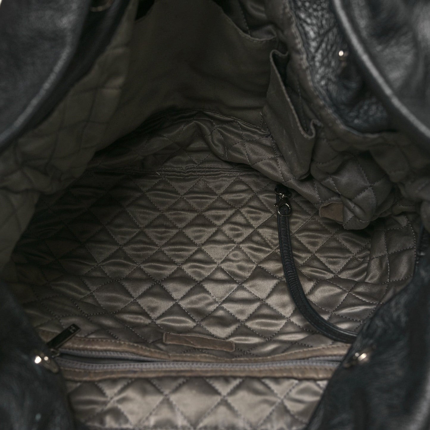 Lambskin Timeless Sharpei Chain Shoulder Bag Black