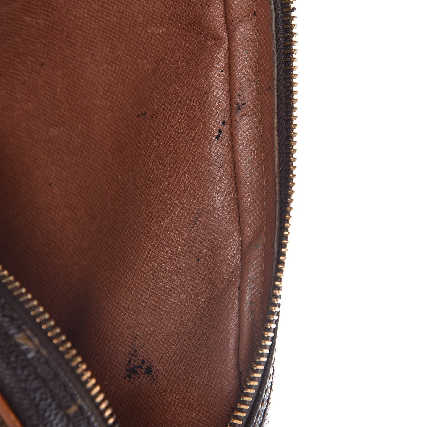 Monogram Pochette Marly Dragonne 26