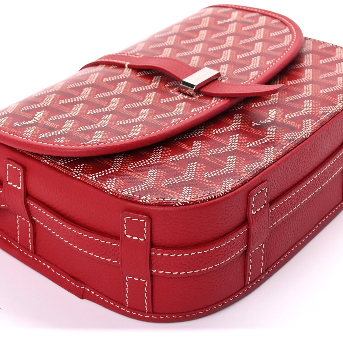 ine Belvedere II PM Messenger Bag Red
