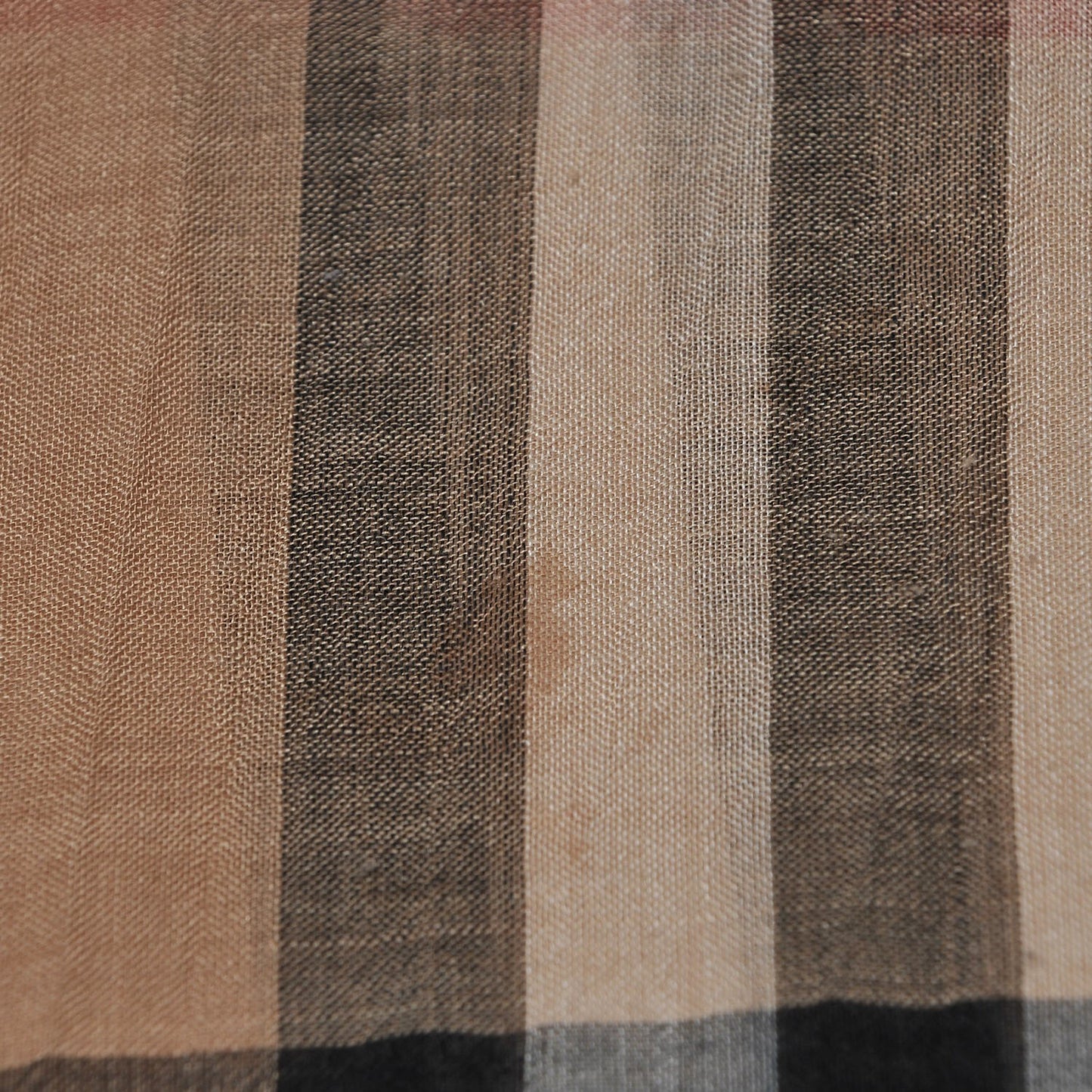 Linen Giant Check Lightweight Scarf Camel