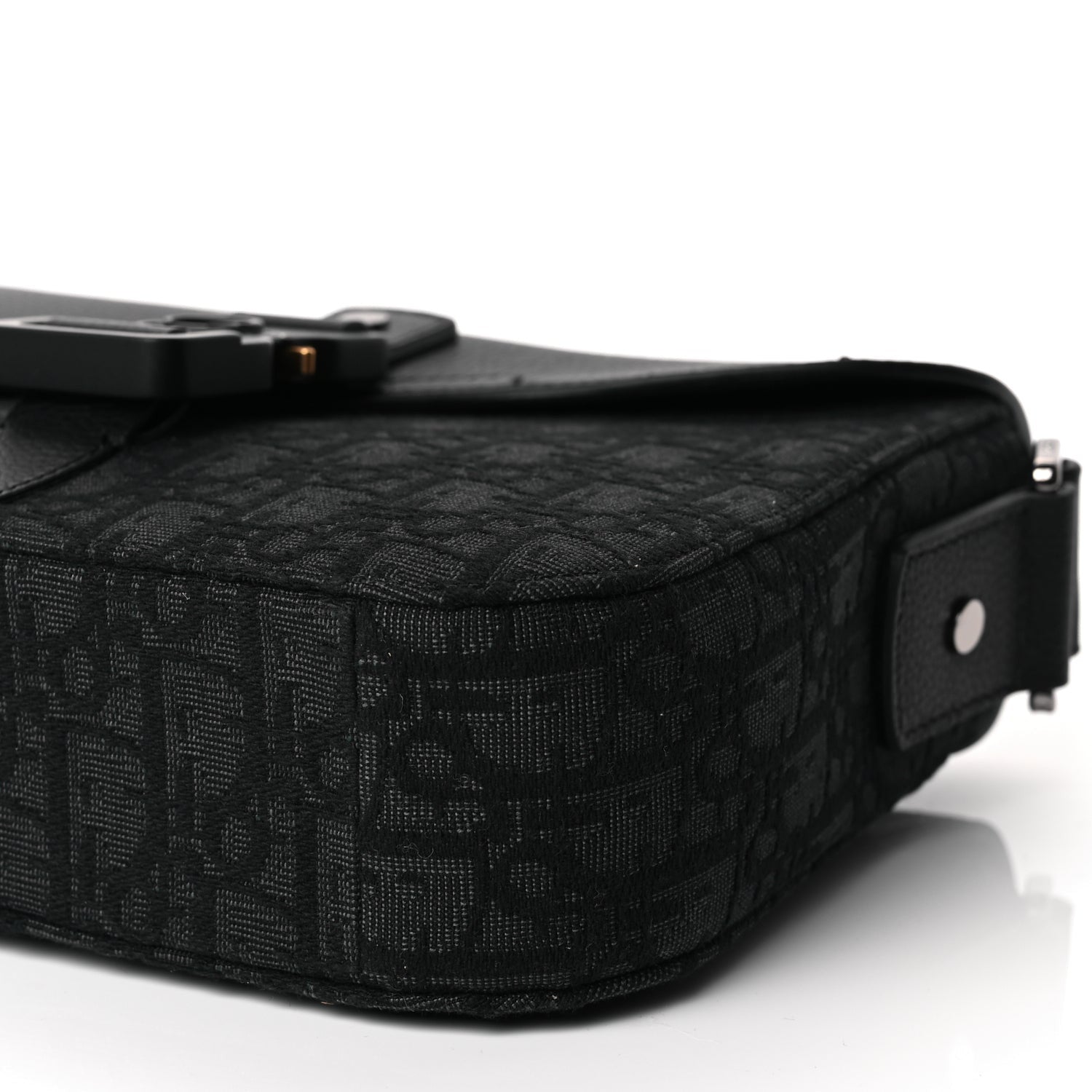 Christian Dior Oblique Jacquard Grained Calfskin Small Saddle Messenger Bag Black Oblique Monogram 9 of 9