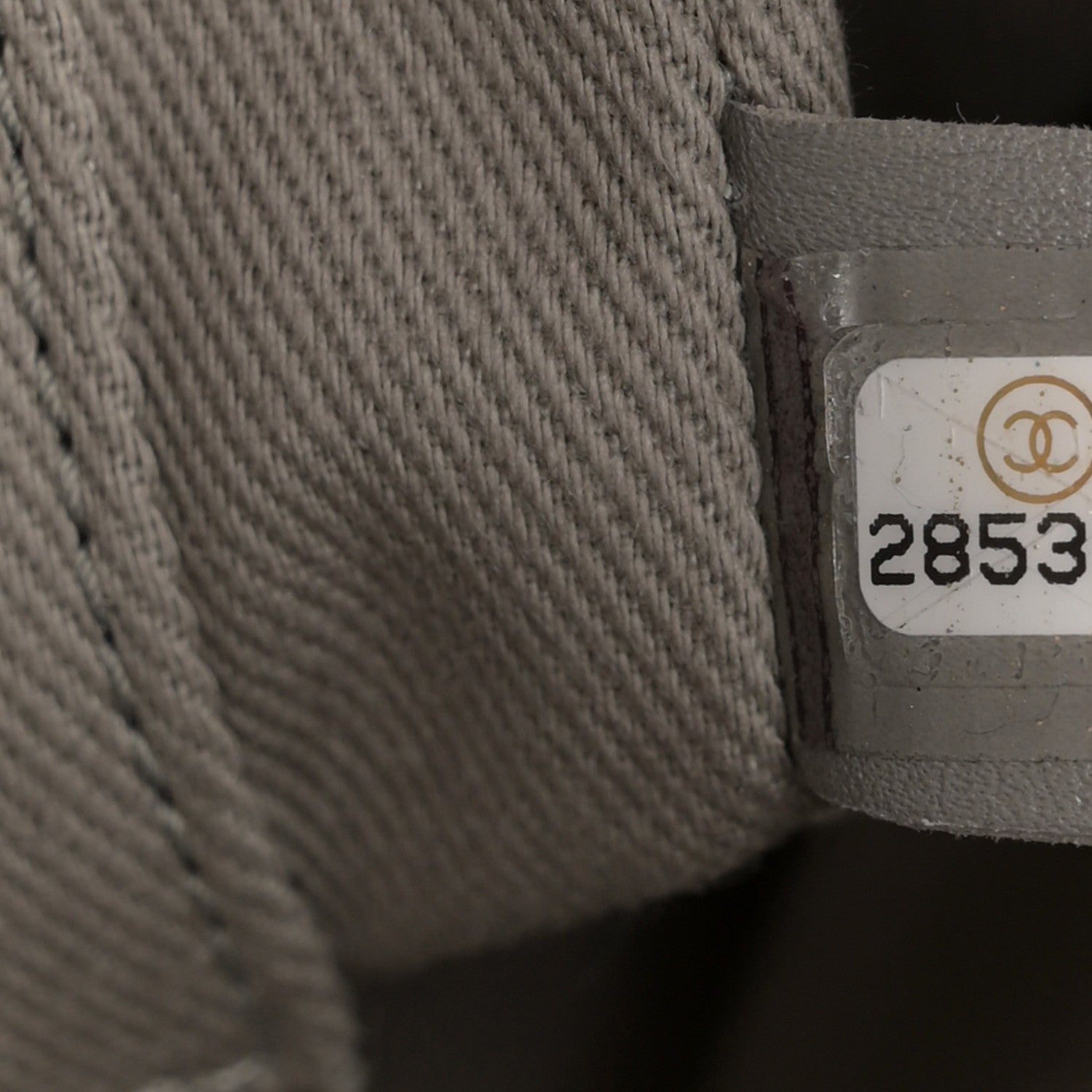 Chanel Caviar Quilted Medium Business Affinity Flap Grey 7 of 11