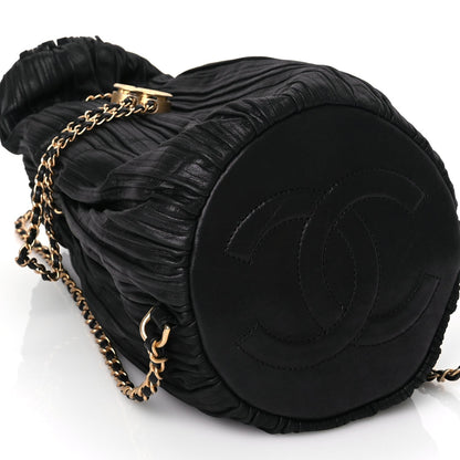 Chanel Iridescent Crumpled Calfskin Small Coco Pleats Backpack Black 8 of 9