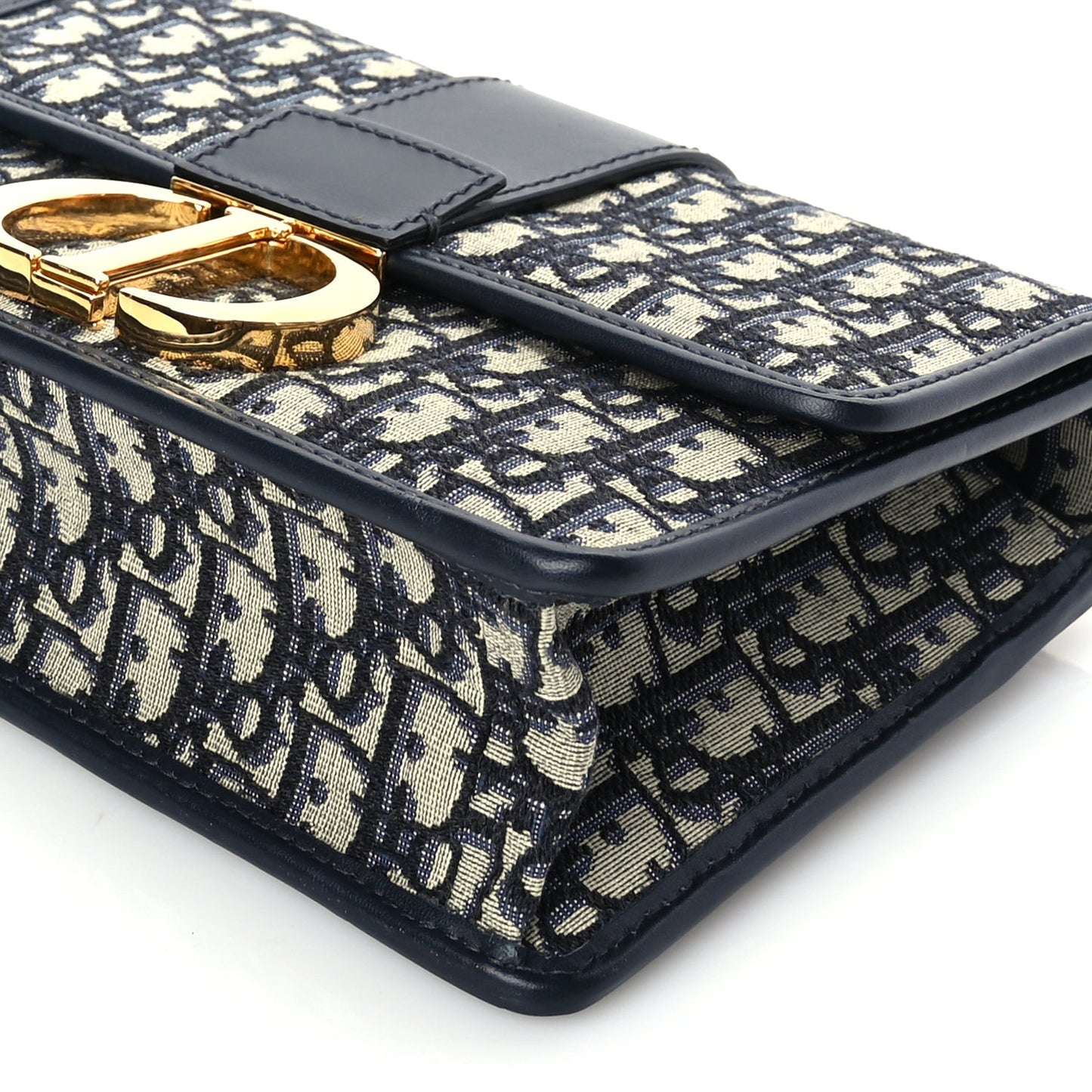 Oblique 30 Montaigne Flap Bag Blue