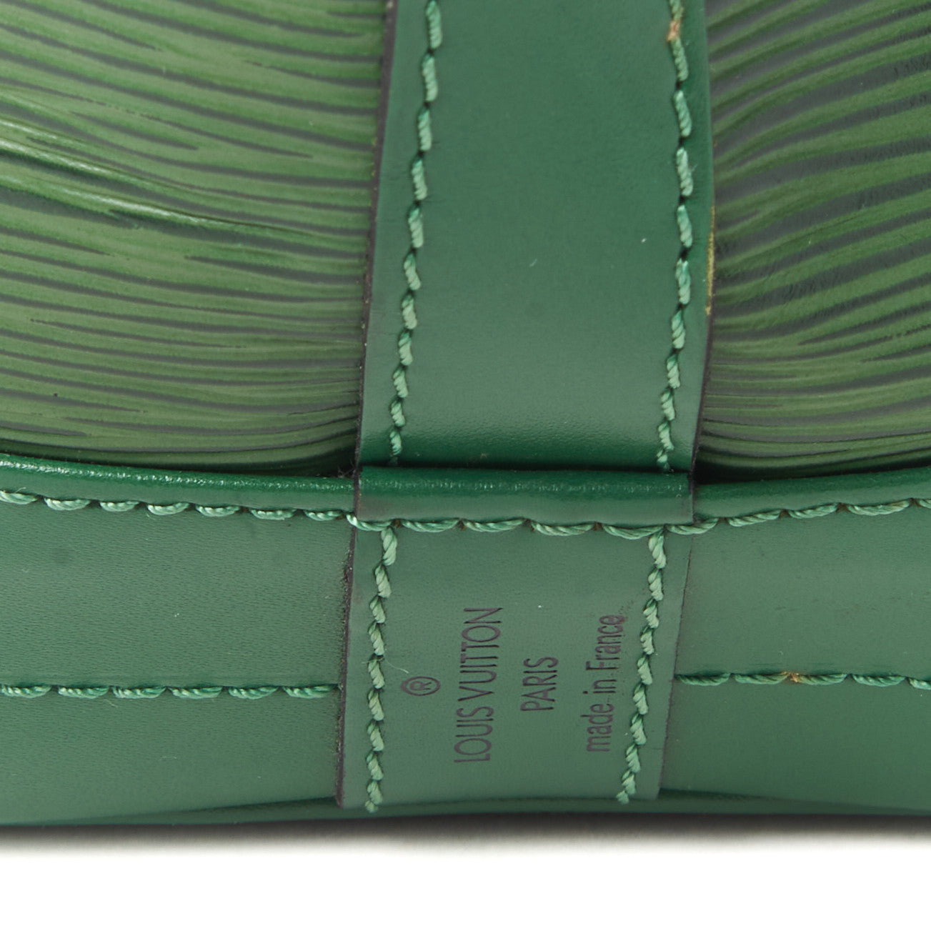 Louis Vuitton Epi Petit Noe Borneo 8 of 8