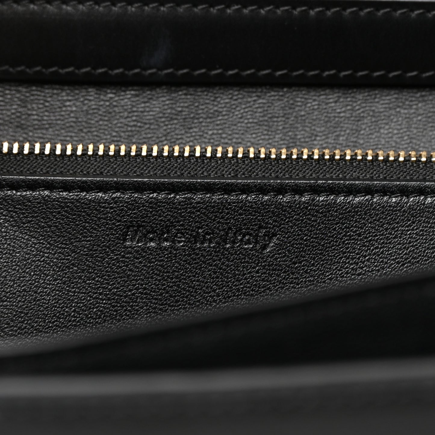 Box Calfskin Medium Classic Box Flap Bag Black