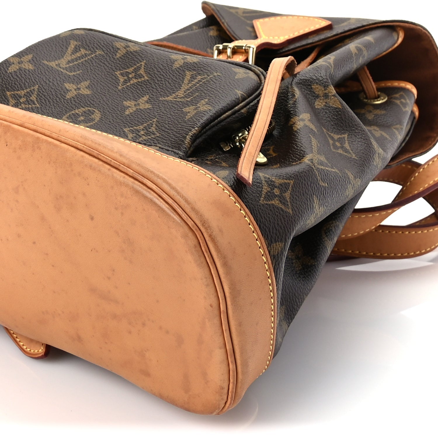 Louis Vuitton Monogram Montsouris MM Backpack 8 of 8