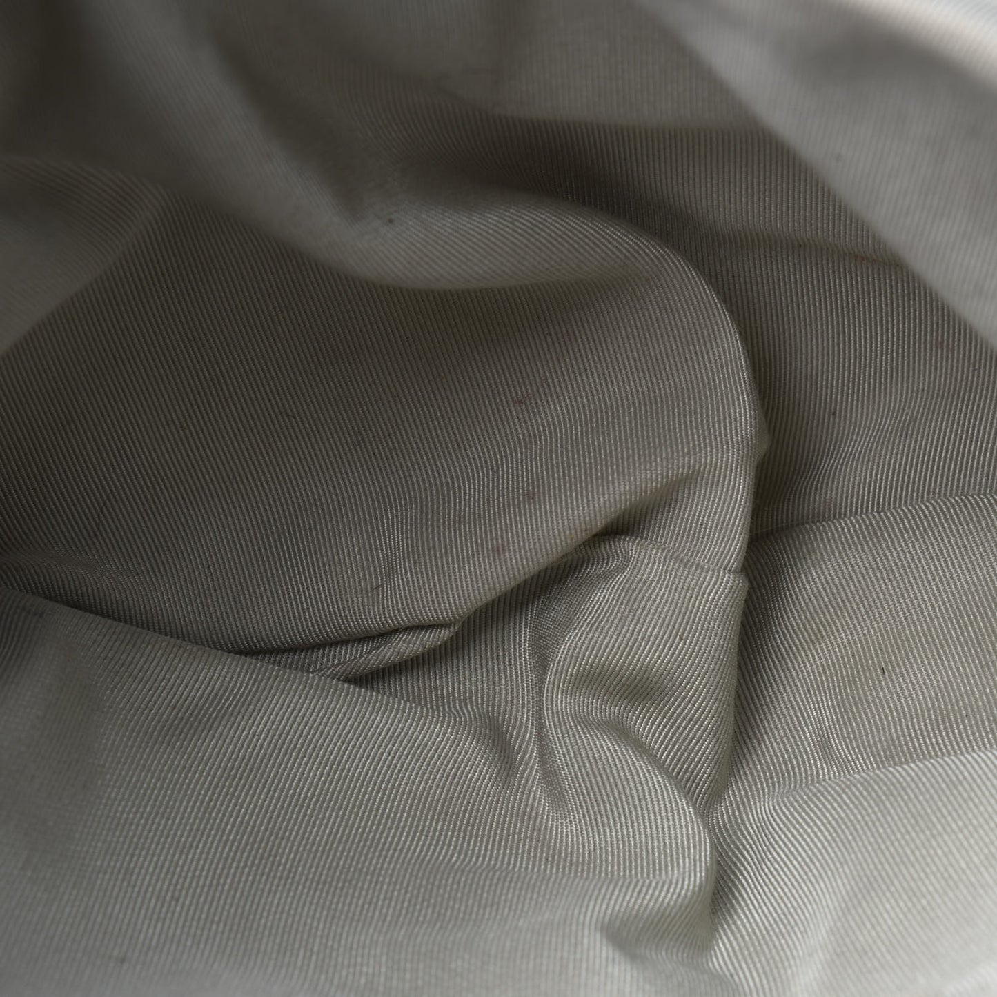 Washed Lambskin Quilted Medium Chain Around Messenger Blue