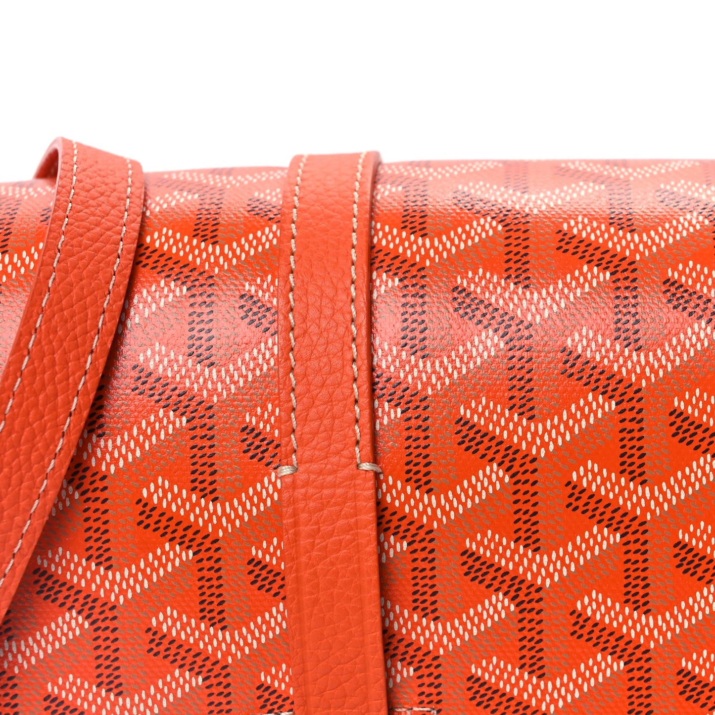 ine Belvedere II PM Messenger Bag  Orange