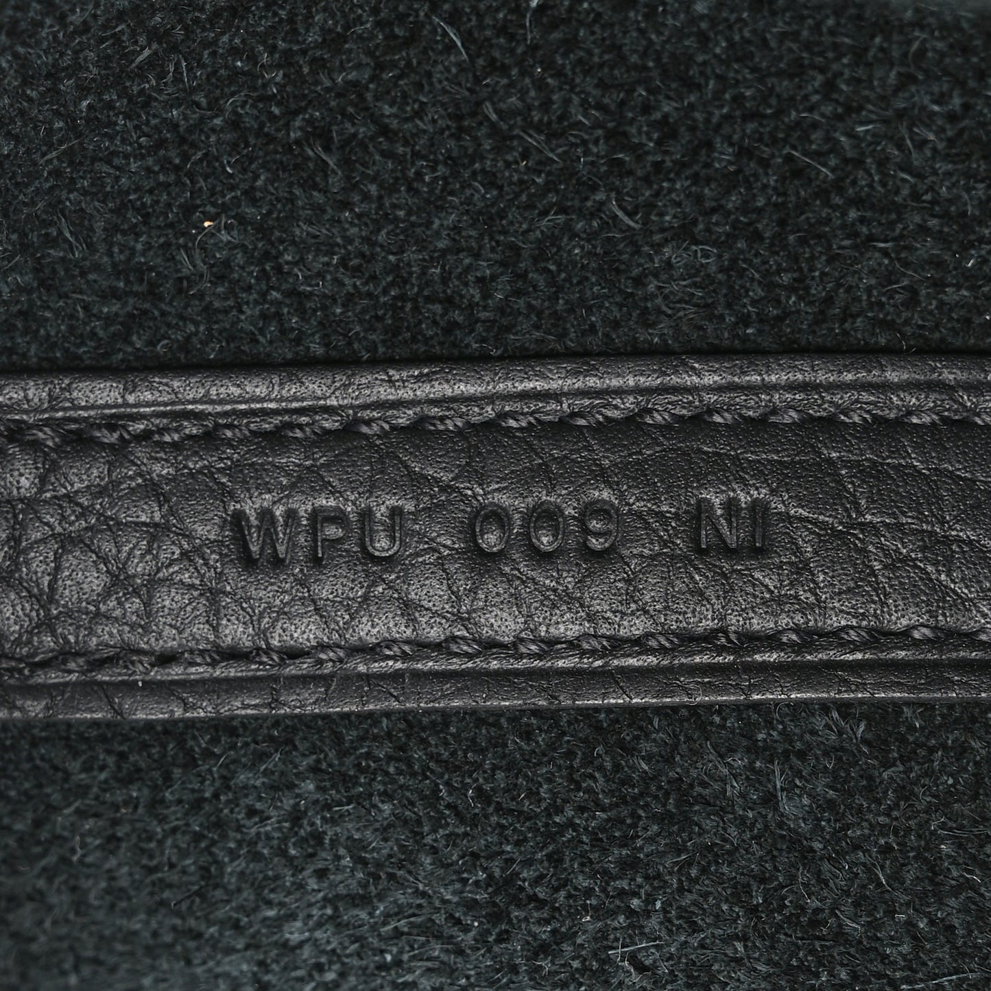 Taurillon Clemence Picotin Lock 22 MM Black