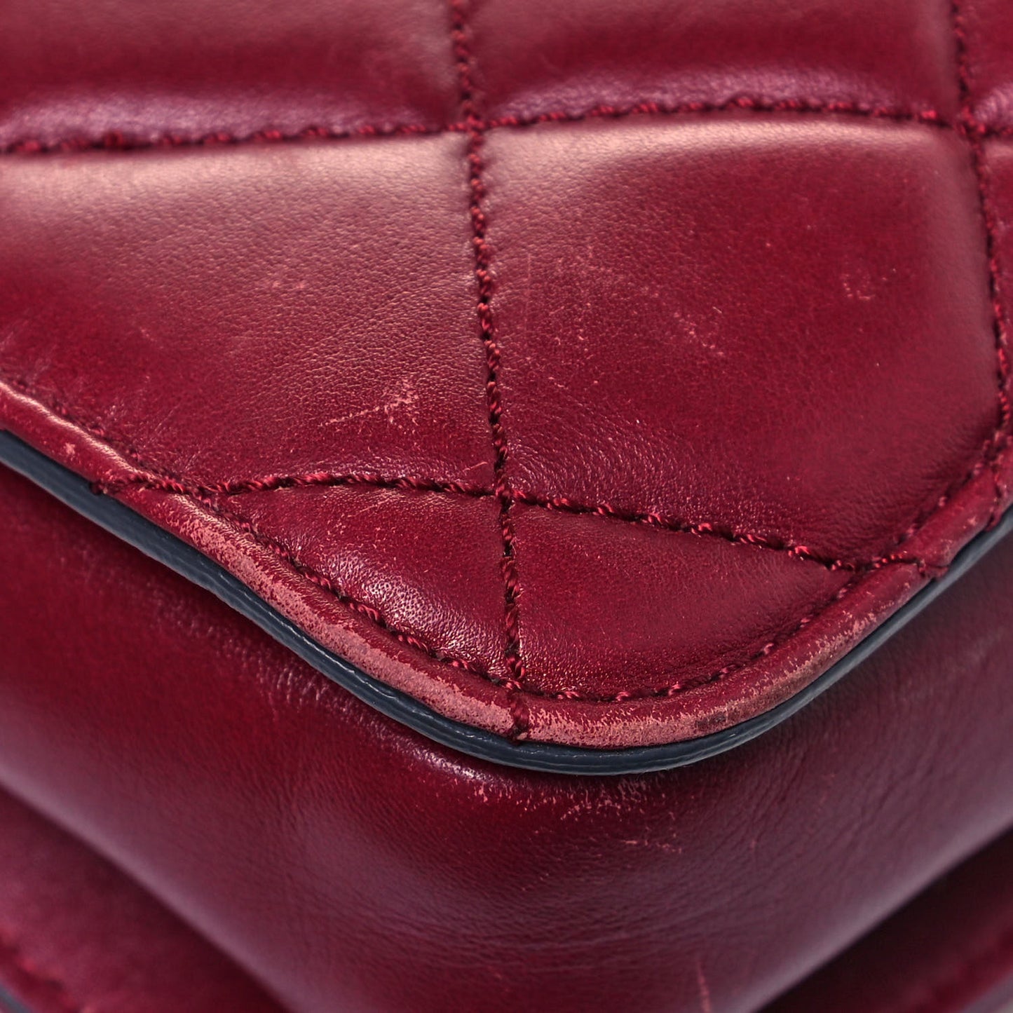 Glazed Calfskin Quilted Large Perfect Edge Flap Red