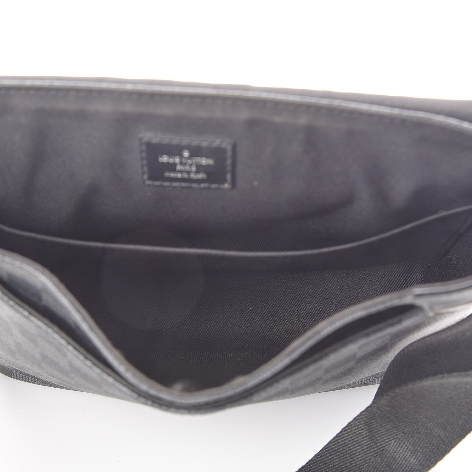 Louis Vuitton Damier Graphite District PM 5 of 9