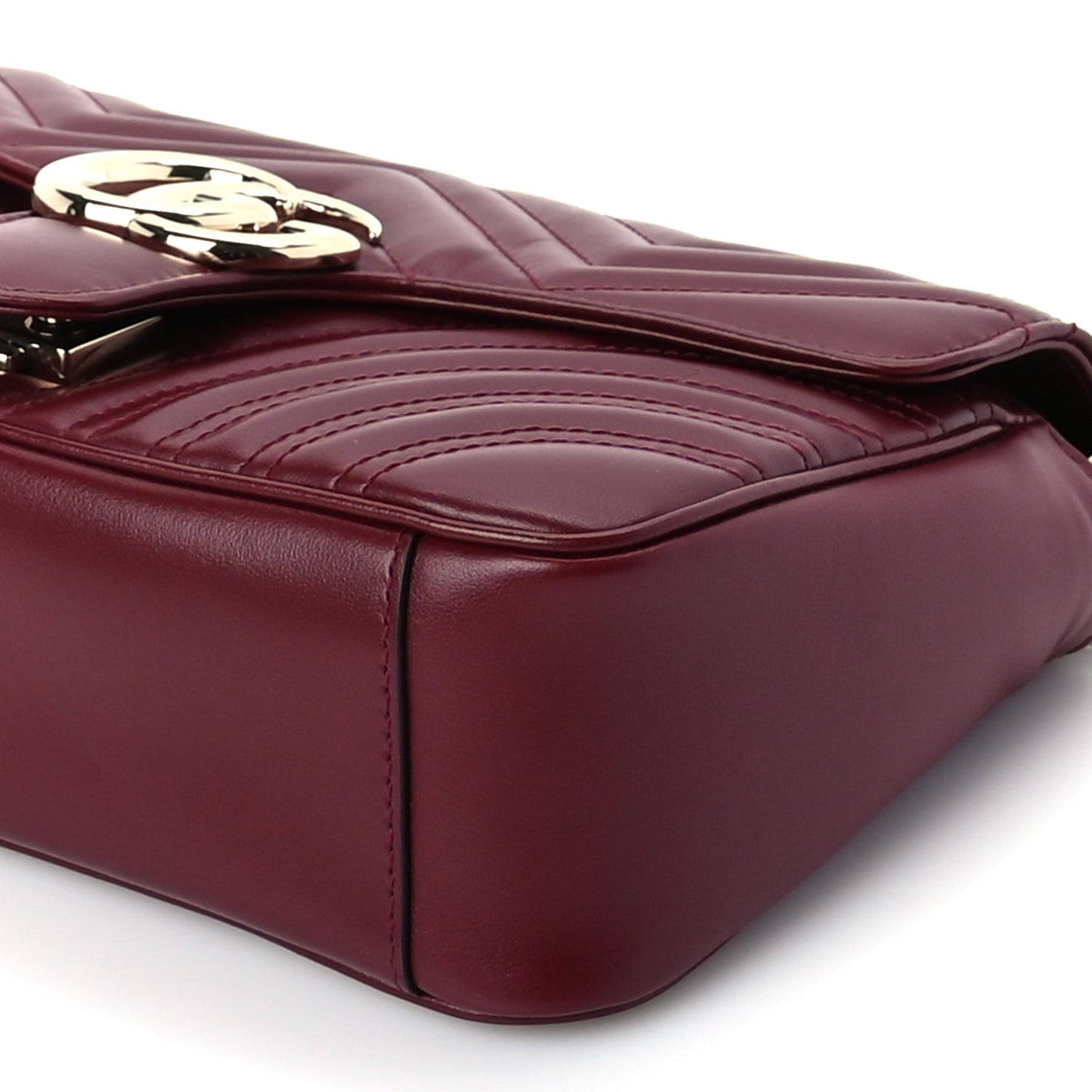 Calfskin Matelasse Small GG Marmont Shoulder Bag  Rosso Ancora