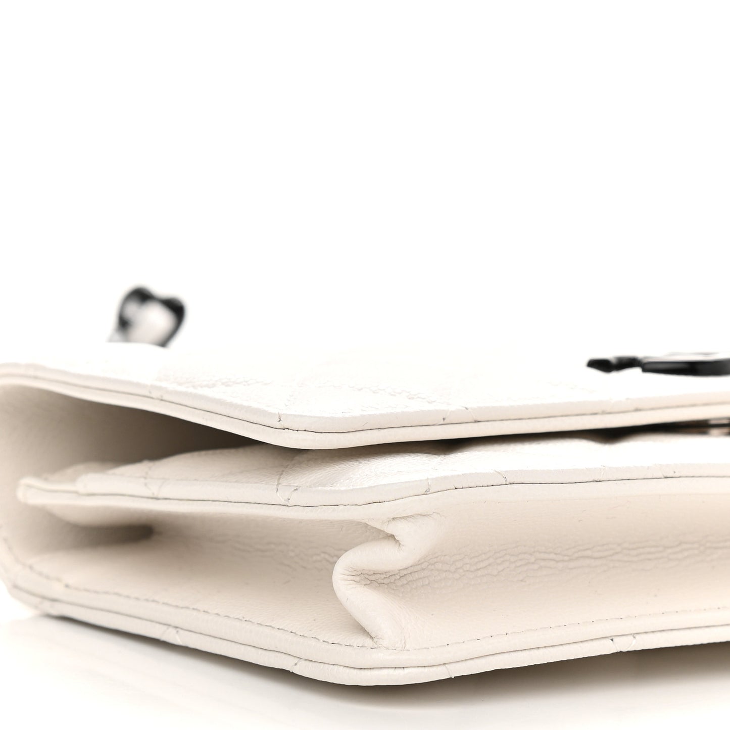 Caviar Quilted My Everything Wallet On Chain WOC White