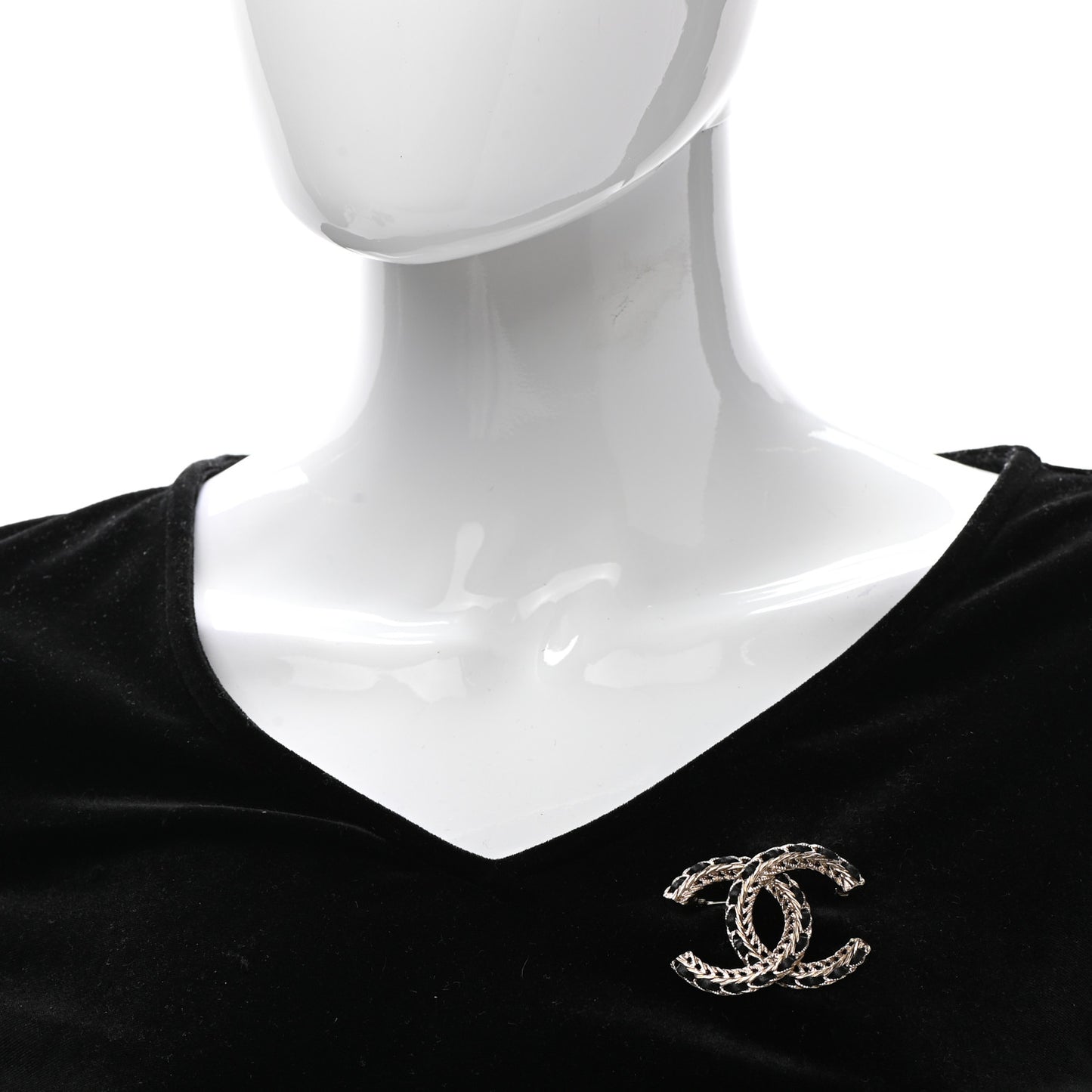 Lambskin Chain CC Brooch Black Gold