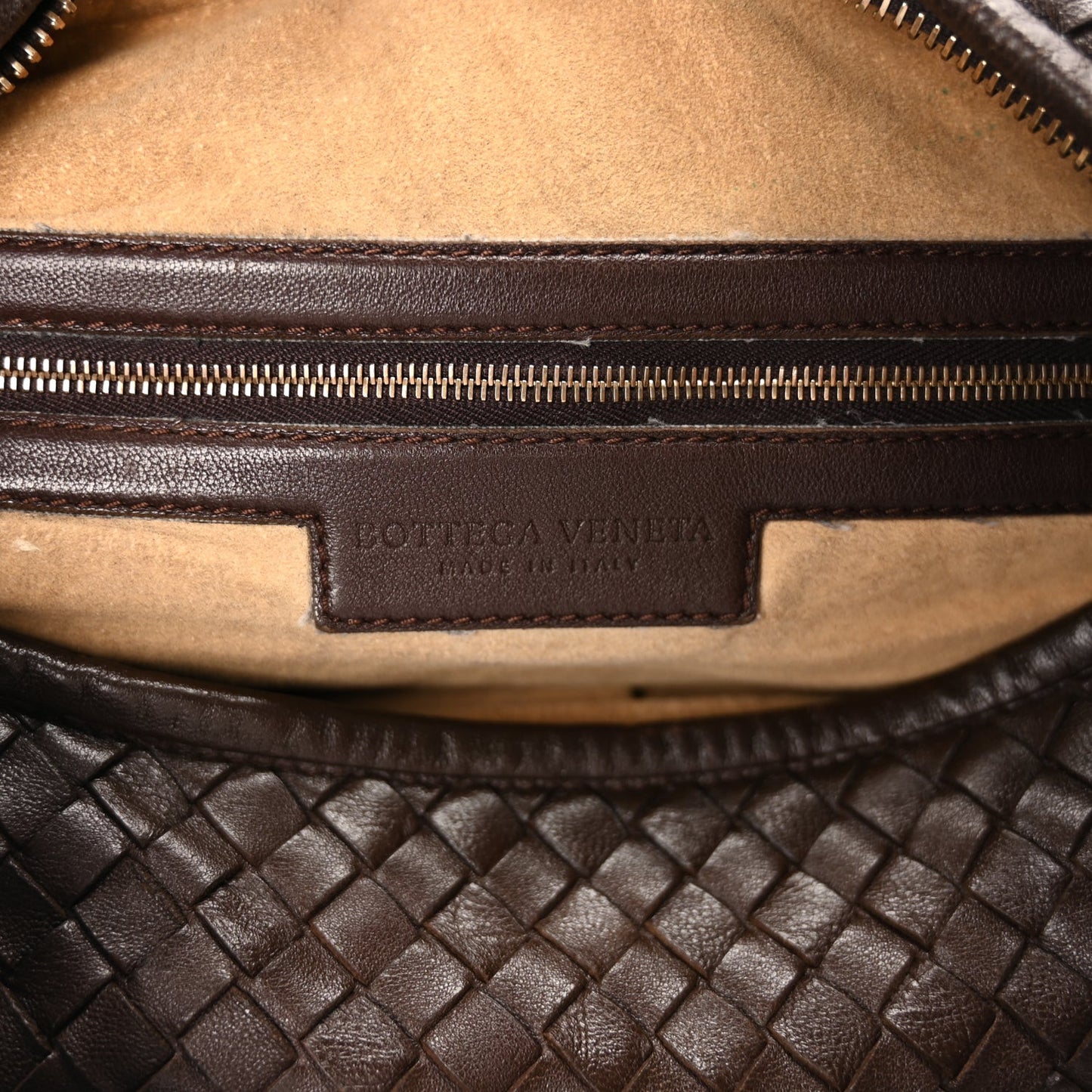 Nappa Intrecciato Medium Veneta Hobo Ebano