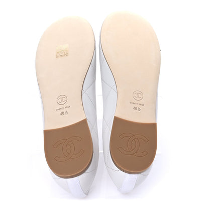 Chanel Lambskin Quilted CC Cambon Ballet Flats 40.5  White Black 6 of 7