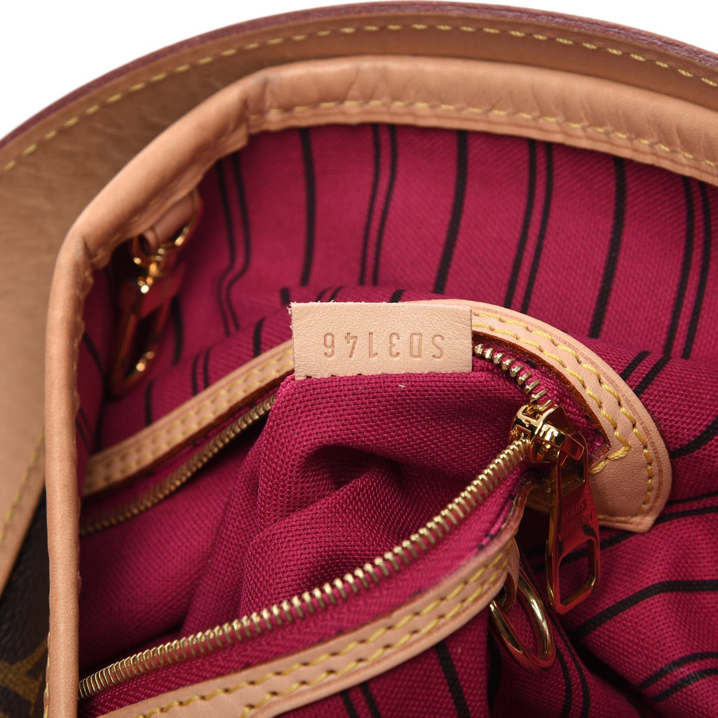 Monogram Delightful MM Pivoine