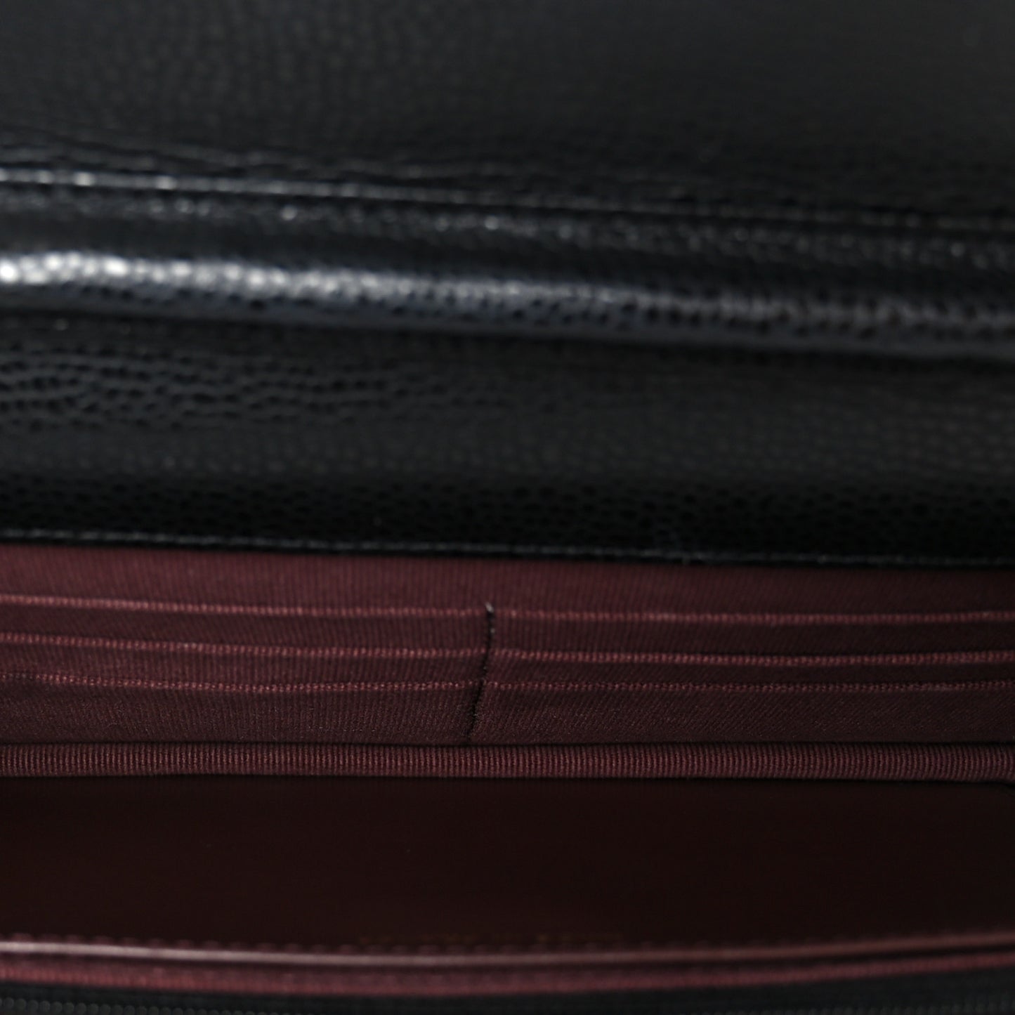 Caviar Quilted CC Turnlock Wallet On Chain WOC Black
