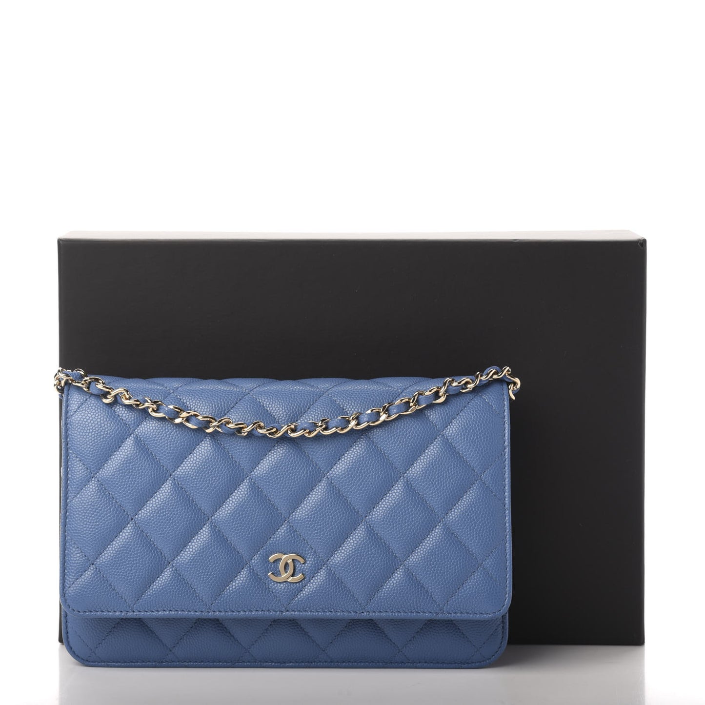 Caviar Quilted Wallet On Chain WOC Blue