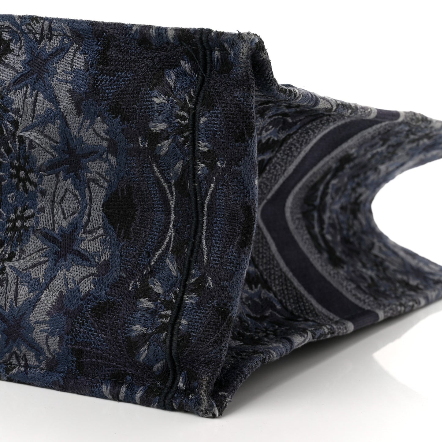Canvas Embroidered Large KaleiDioroscopic Book Tote Blue