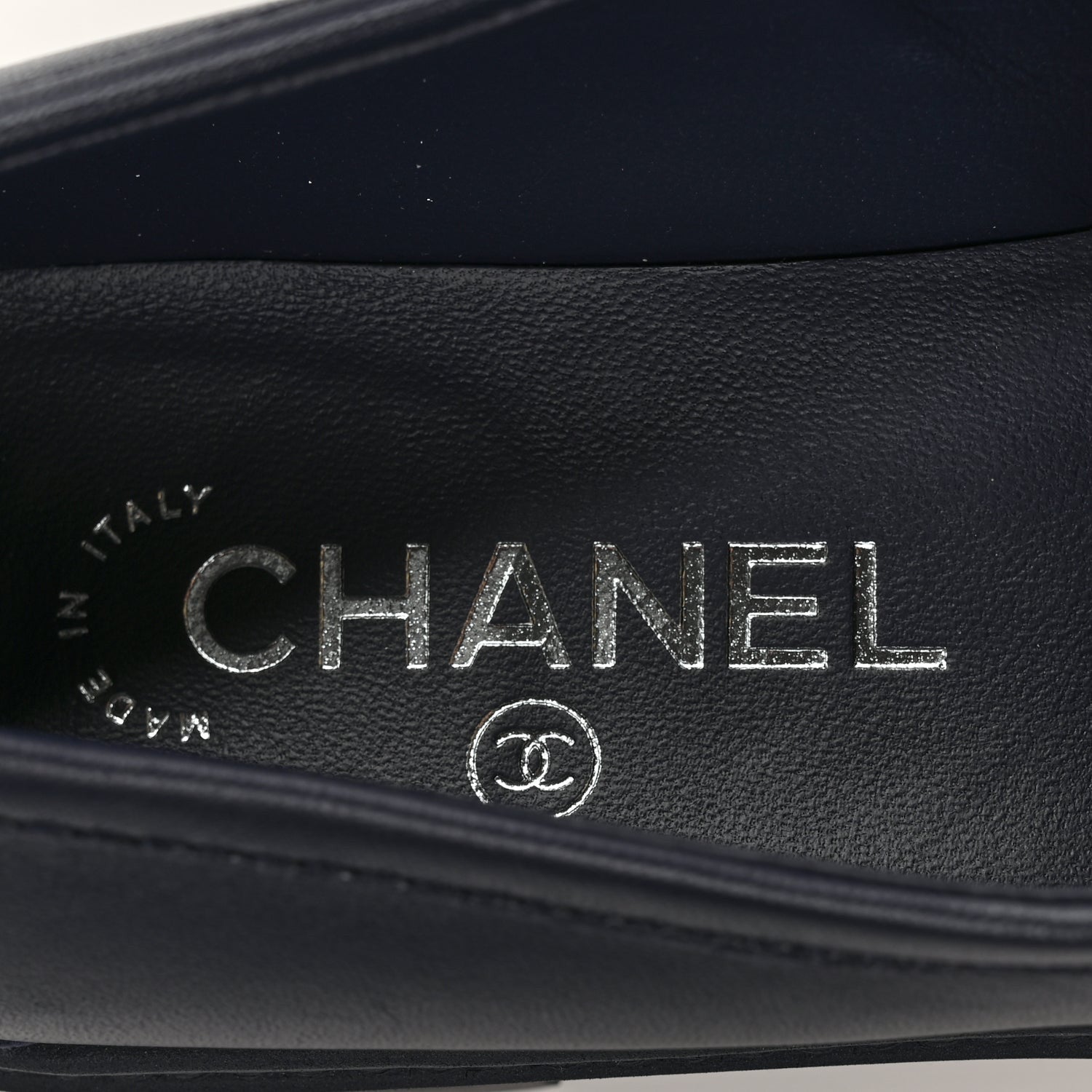 Chanel Lambskin Quilted CC Turnlock Loafers 38.5 Navy 9 of 11
