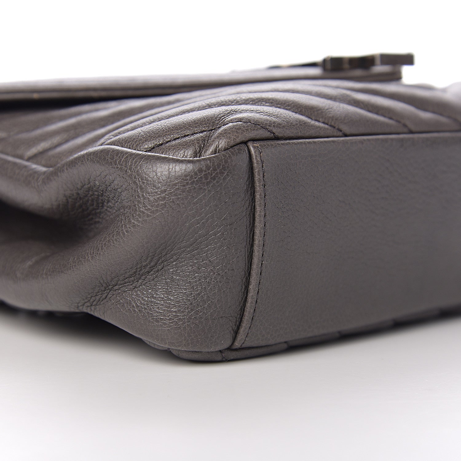 Saint Laurent Sheepskin Matelasse Chevron Monogram Medium College Bag Light Coal 7 of 10