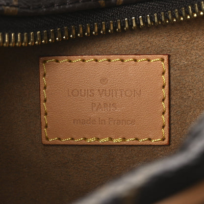 Louis Vuitton Monogram Loop 6 of 7