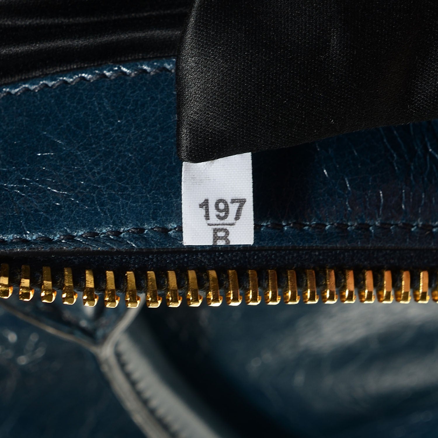 Miu Miu Vitello Shine Zip Tote Denim 7 of 9