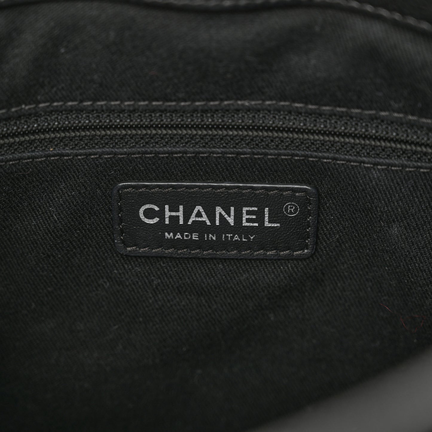 Caviar Quilted CC Timeless Soft Tote Black