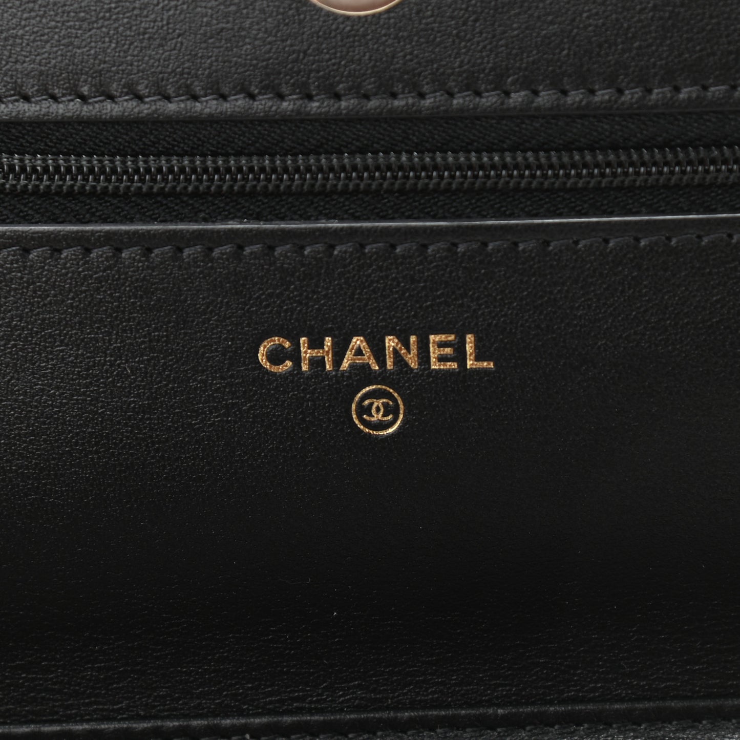 Tweed Quilted Wallet On Chain WOC Black Ecru White