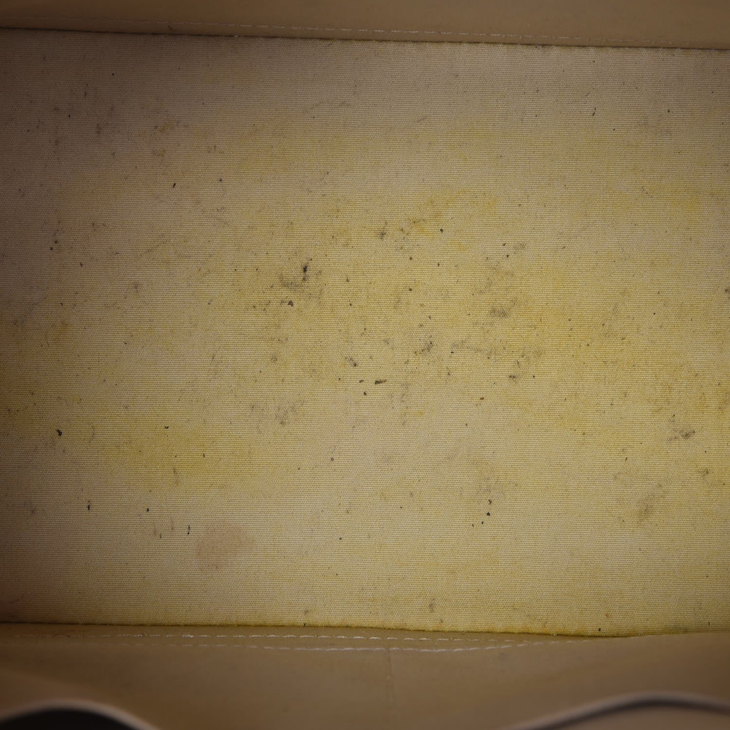 Louis Vuitton Vernis Alma PM Blanc Corail 12 of 12