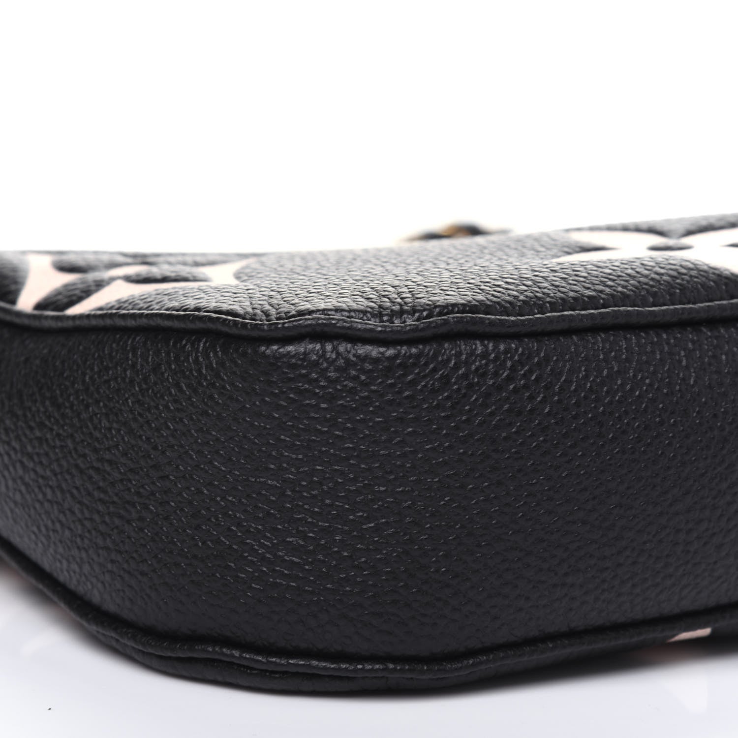 Louis Vuitton Empreinte Monogram Giant Multi Pochette Accessories Large Pochette Black Beige 7 of 10