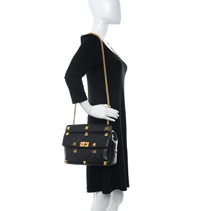 Valentino Garavani Nappa Large Roman Stud Shoulder Bag Black 2 of 9