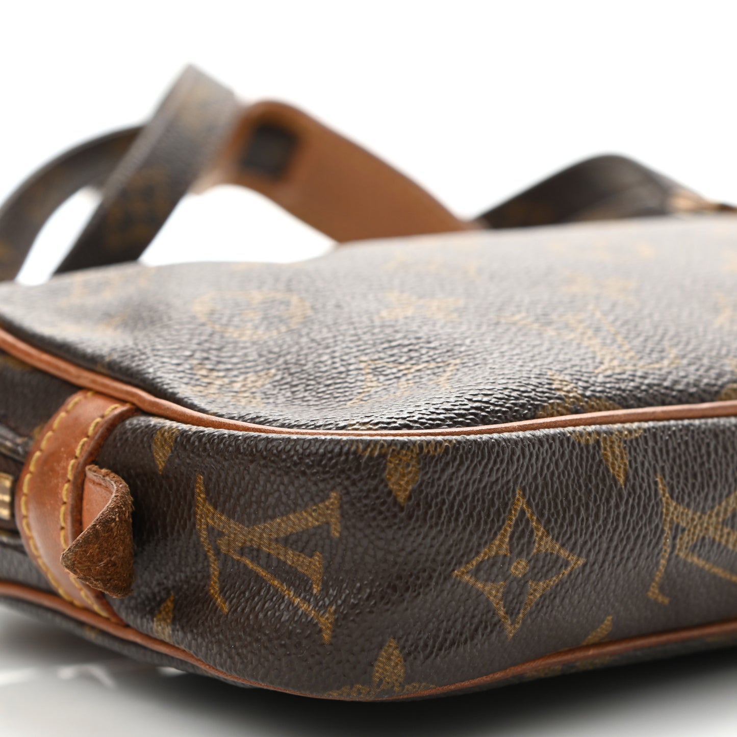 Monogram Pochette Marly Bandouliere