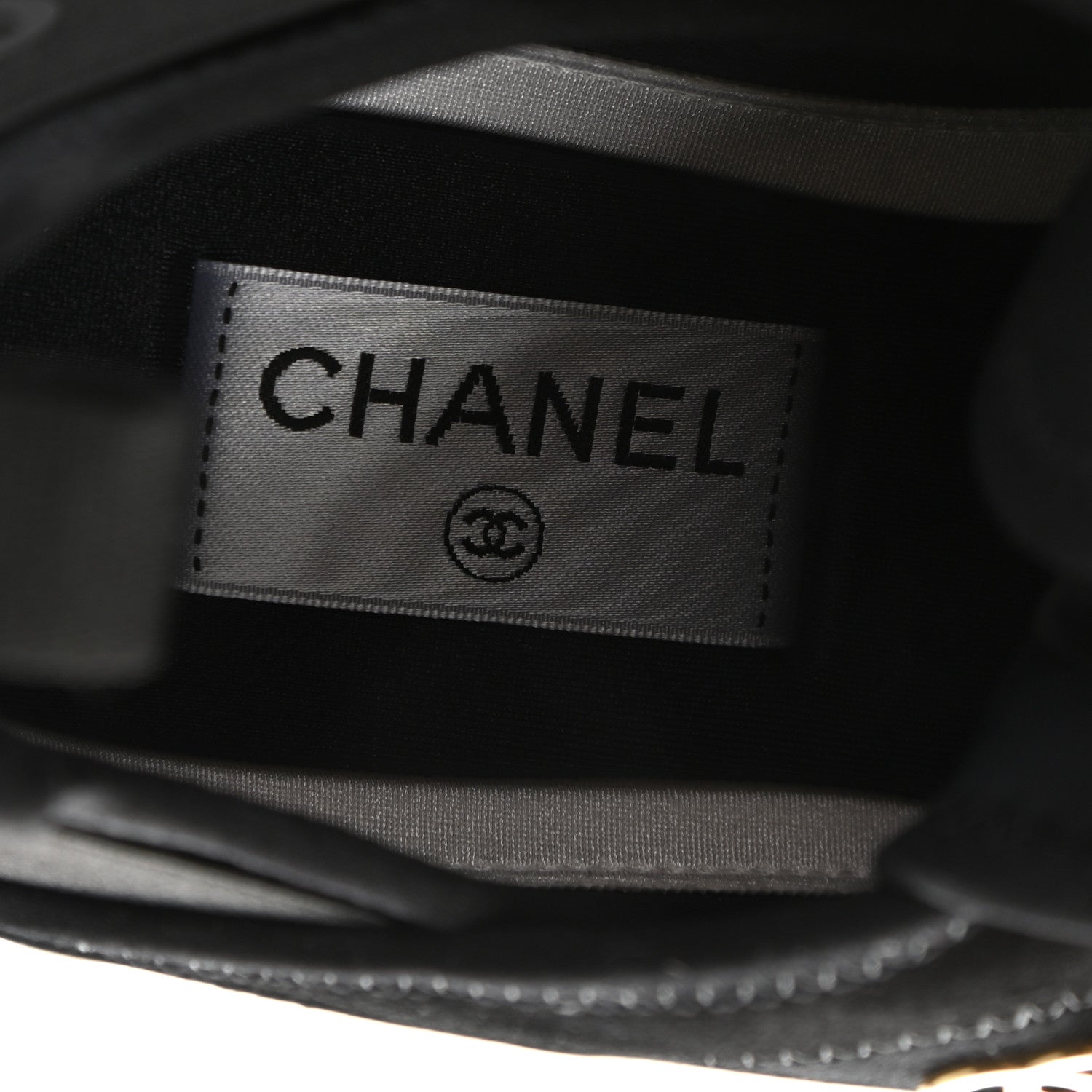 Chanel Velvet Calfskin Mixed Fibers CC Sneakers 40 Black 7 of 9
