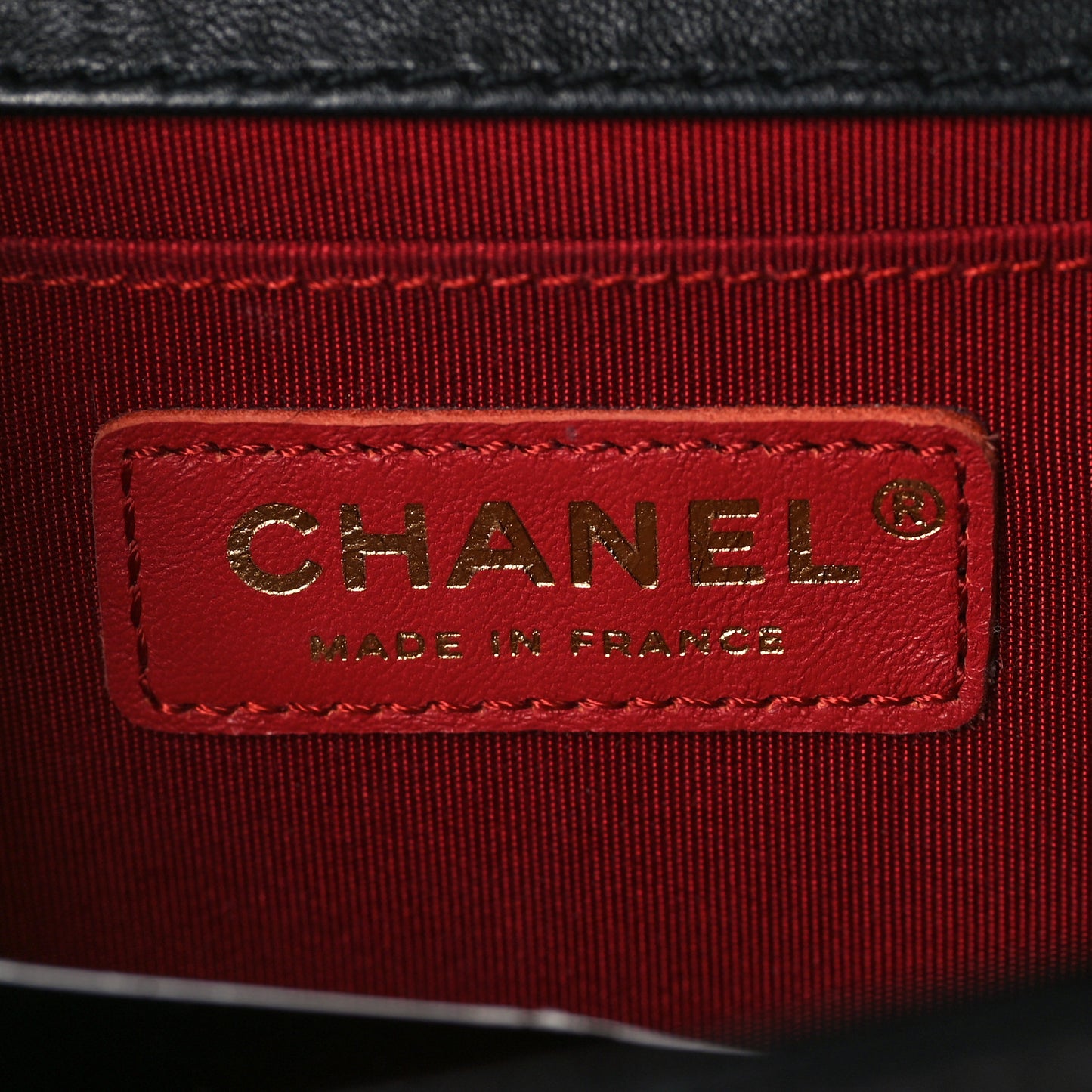 Lambskin Quilted Medium Boy Flap Dark Red Black