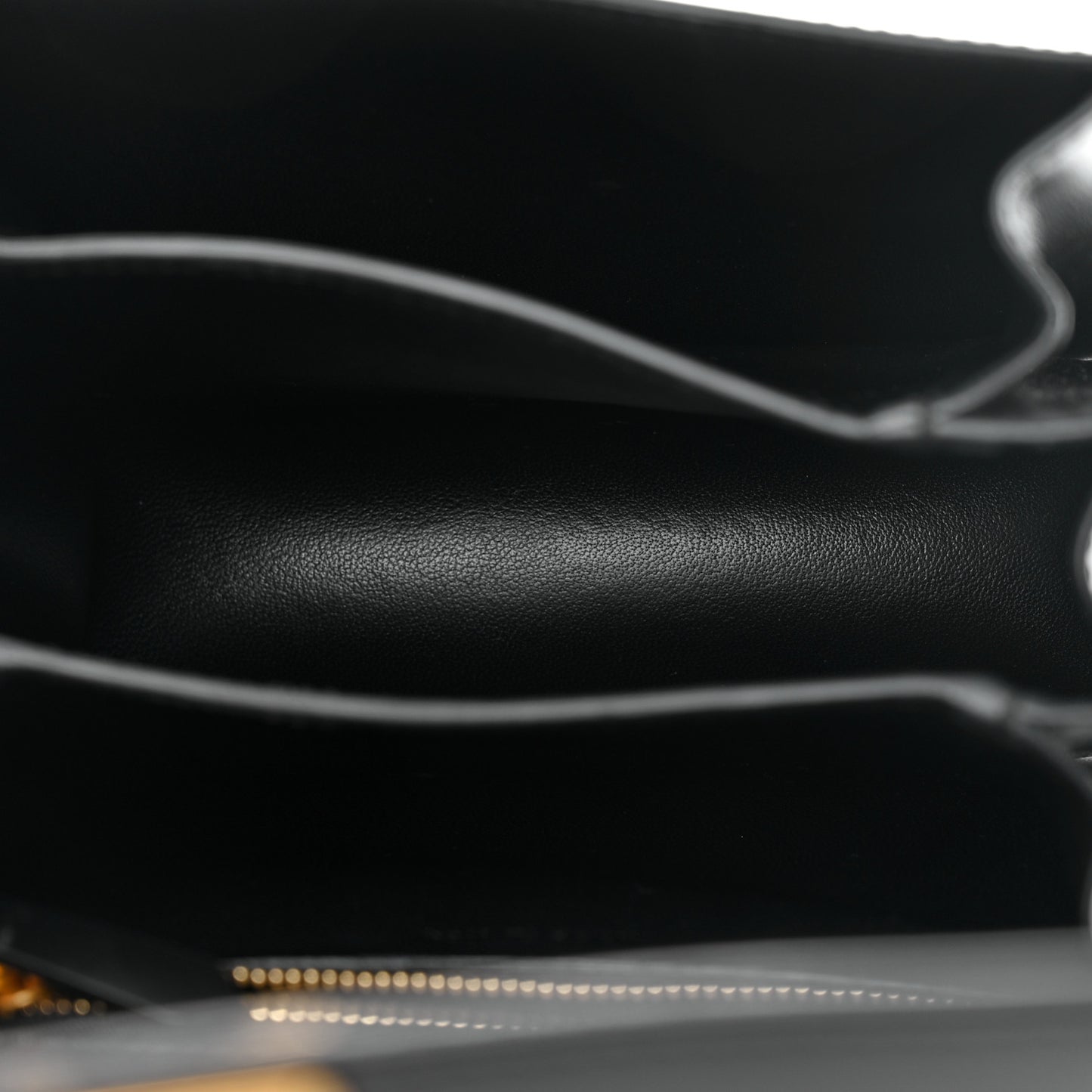 Box Calfskin Small Classic Box Flap Bag Black