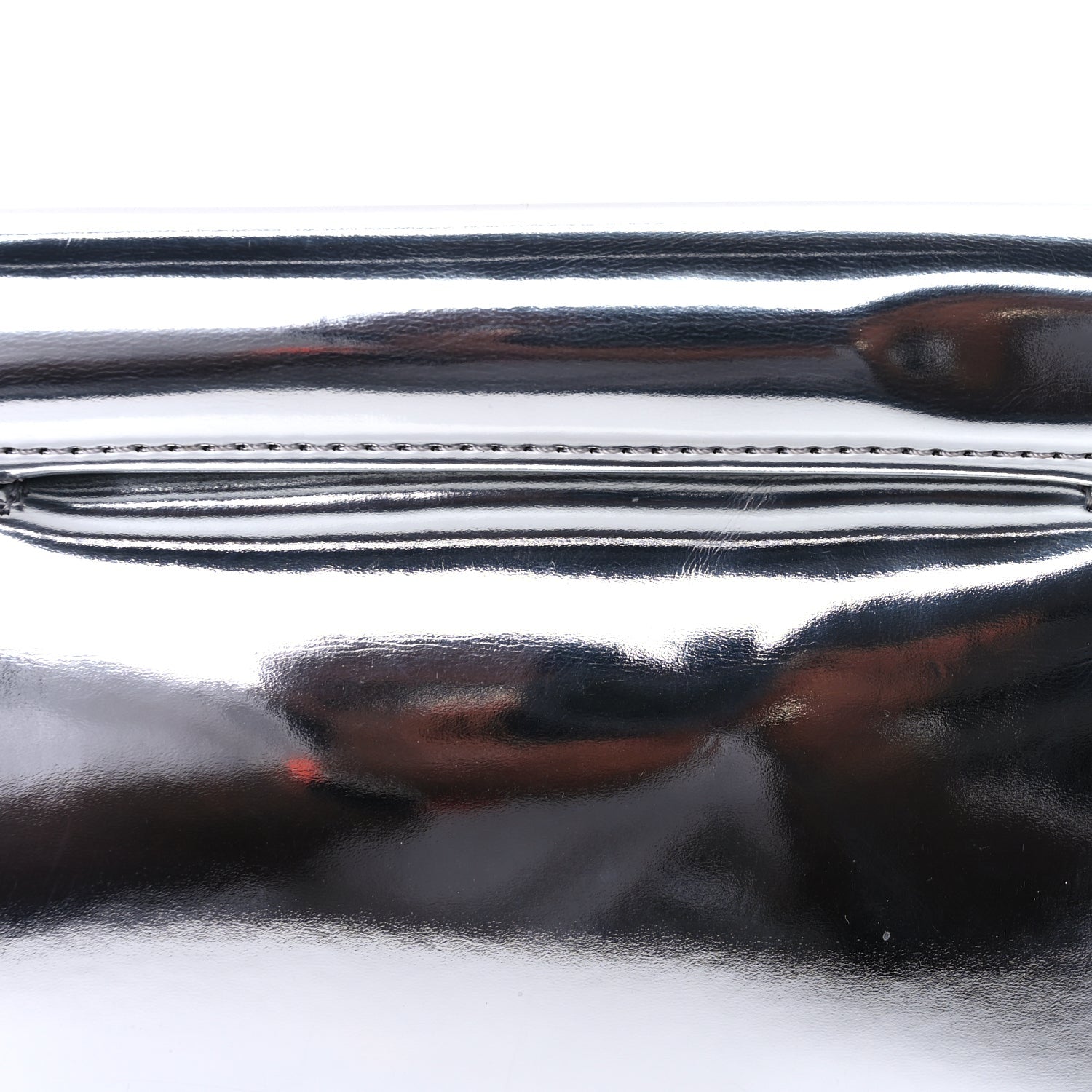 Jacquemus Metallic Patent Calfskin La Pochette Rond Carre  Silver 6 of 8