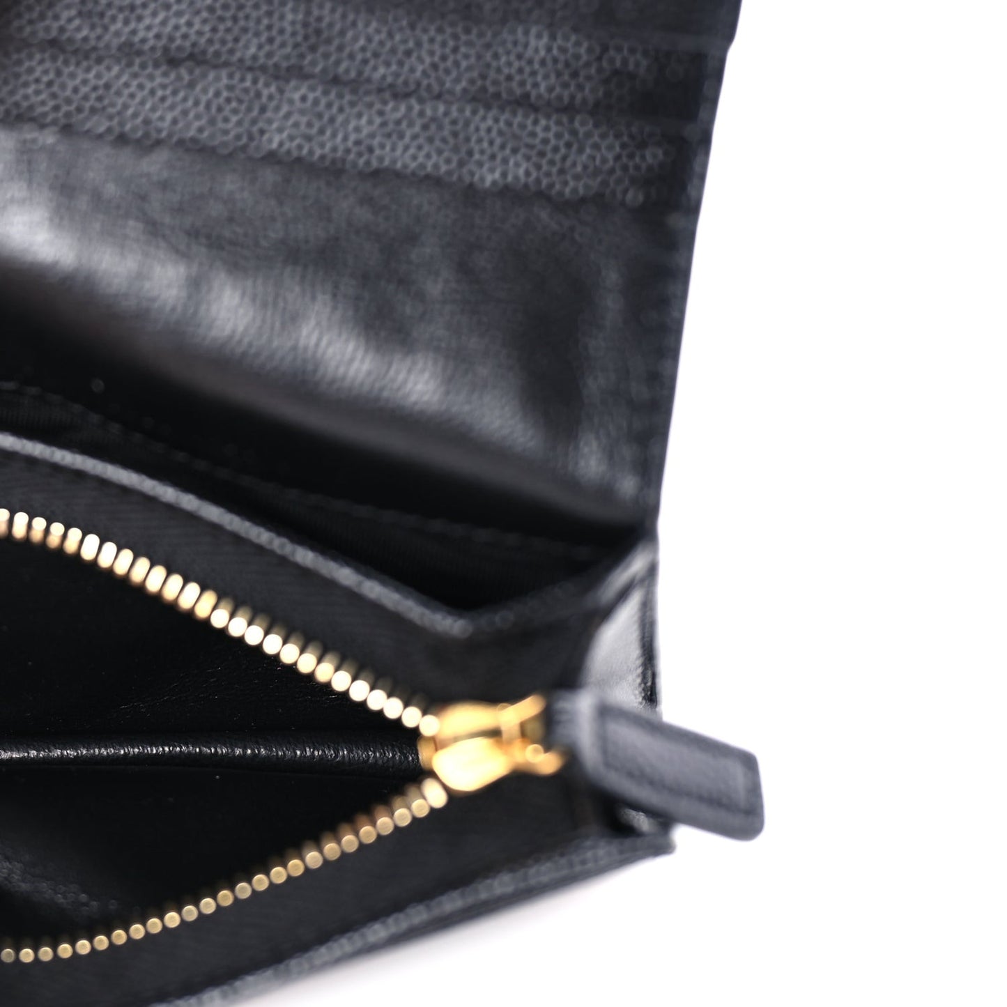 Grain De Poudre Matelasse Chevron Cassandre Card Case Black
