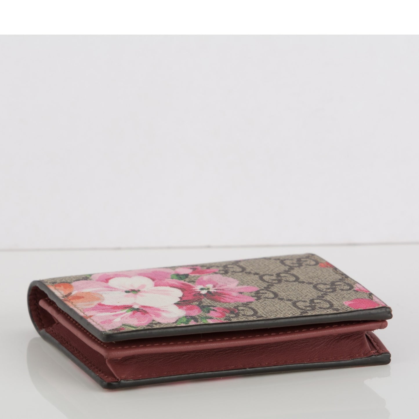 GG Supreme Monogram Blooms Card Case Beige Multicolor Dry Rose
