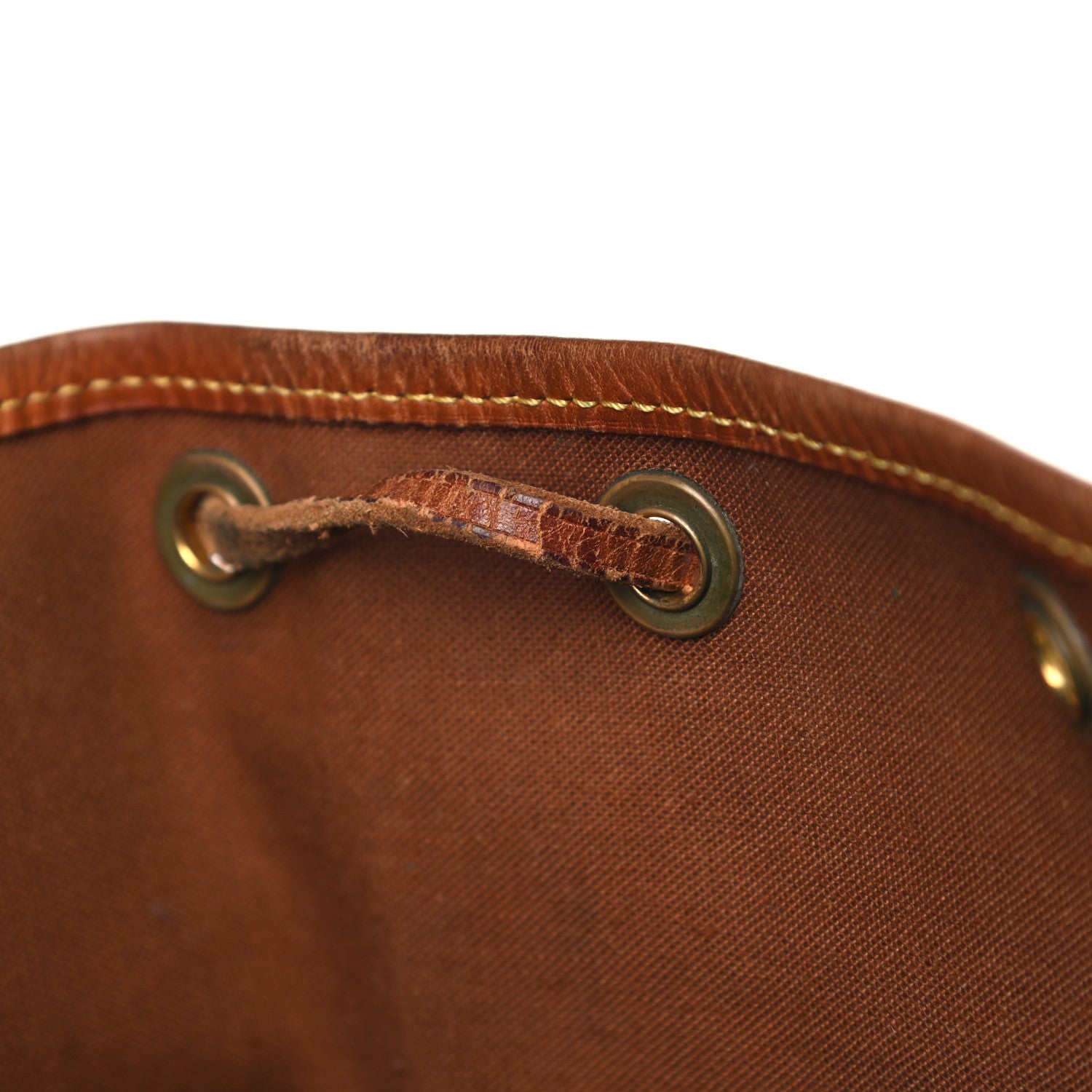 Louis Vuitton Monogram Petit Noe 10 of 23