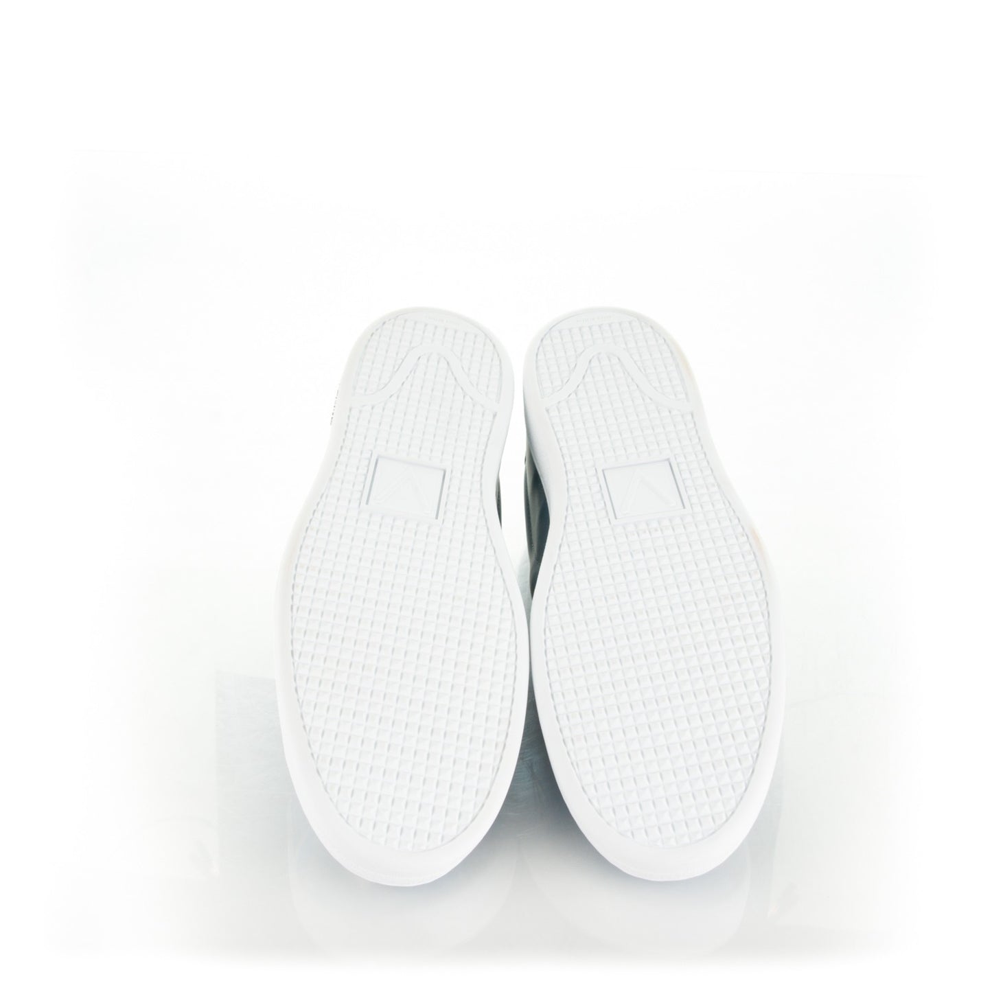 Calfskin Canvas Frontrow Slip On Sneakers 9.5 Indigo