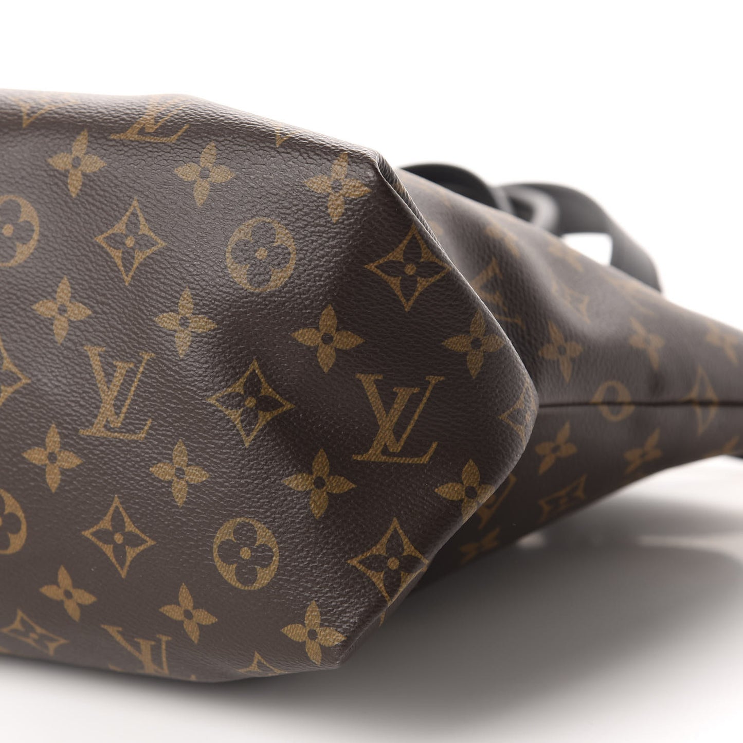 Monogram Flower Zipped Tote MM Black