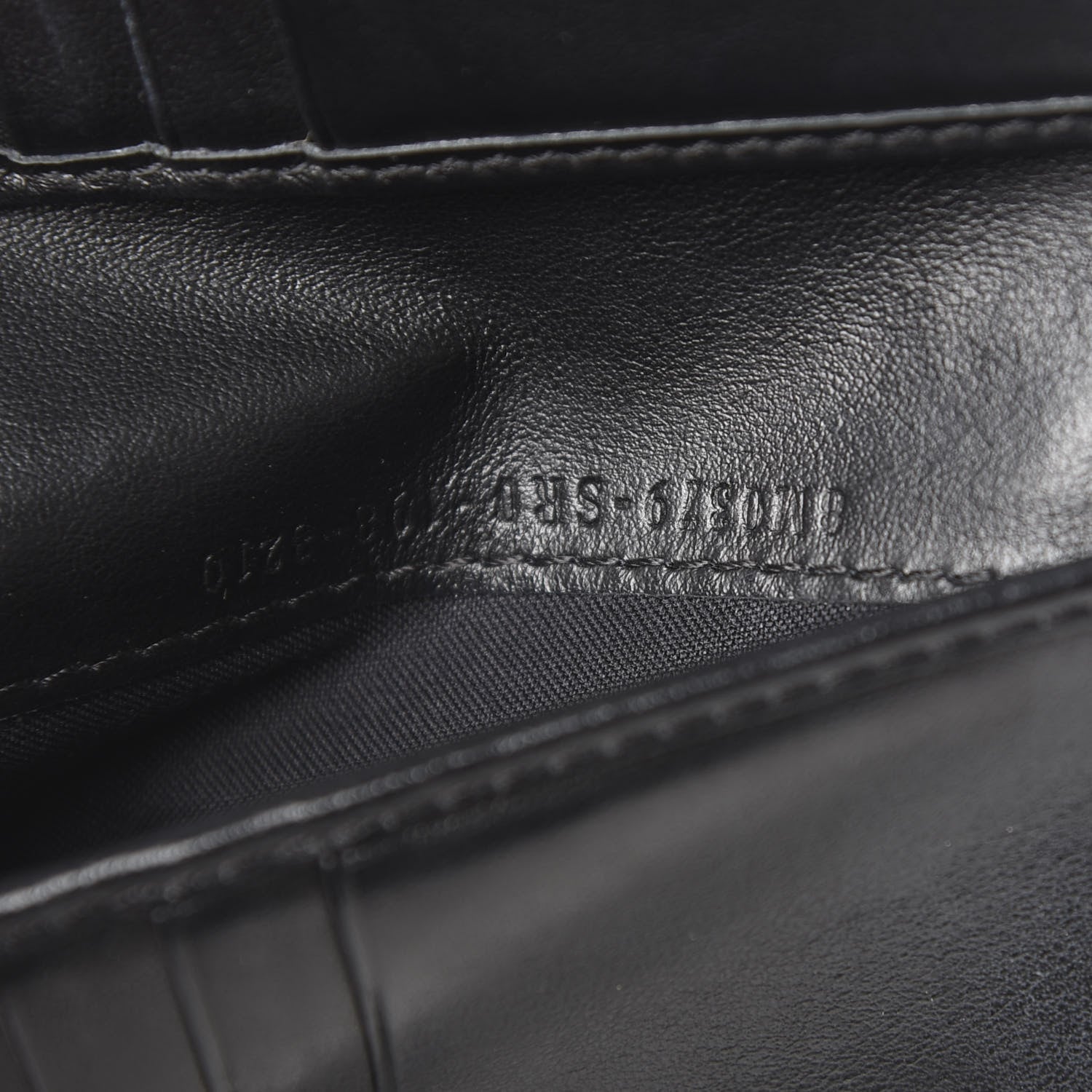 Fendi Vitello Studded French Wallet Black 6 of 11